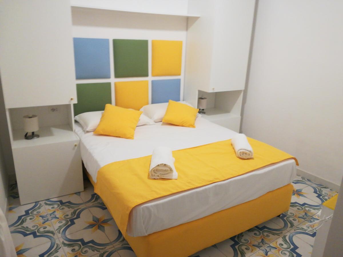 Suitenapolisantalucia Naples