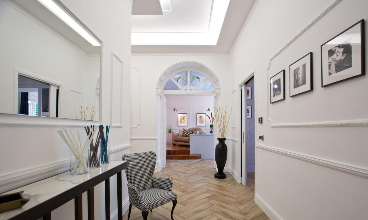 Apartment Eleganza Nel Cuore Di By Wonderful Italy Naples