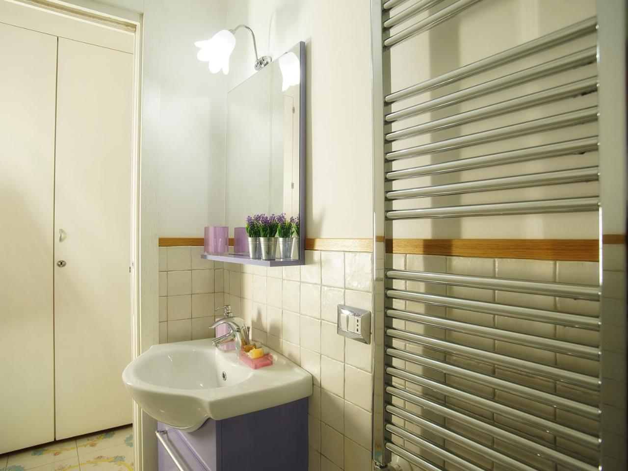 Bed & Breakfast Le Vie Di Naples