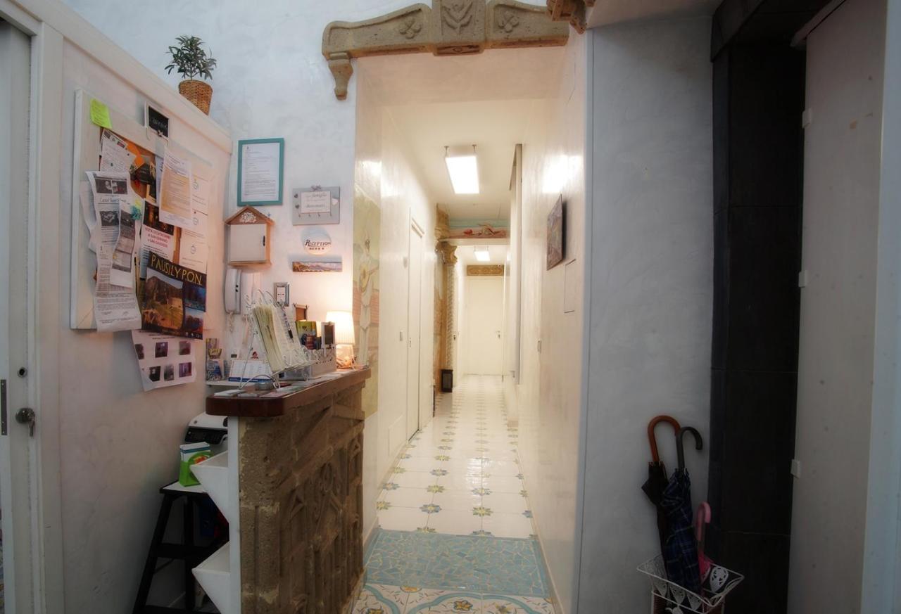 Le Vie Di Bed & Breakfast Naples
