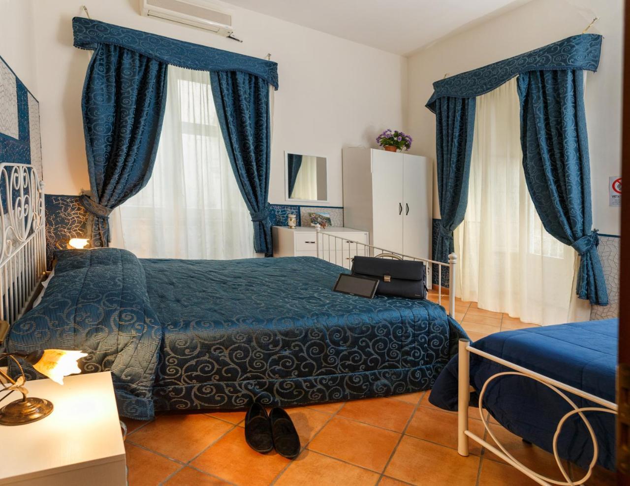 Confalone 2* Naples