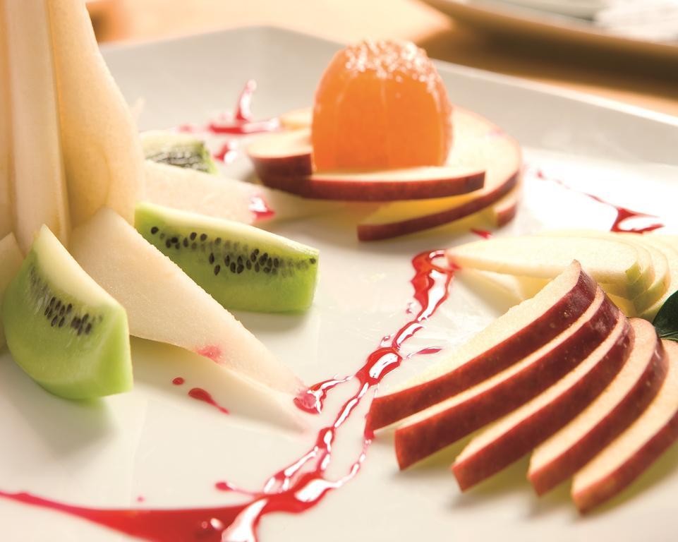 Ramada By Wyndham Hotel Naples