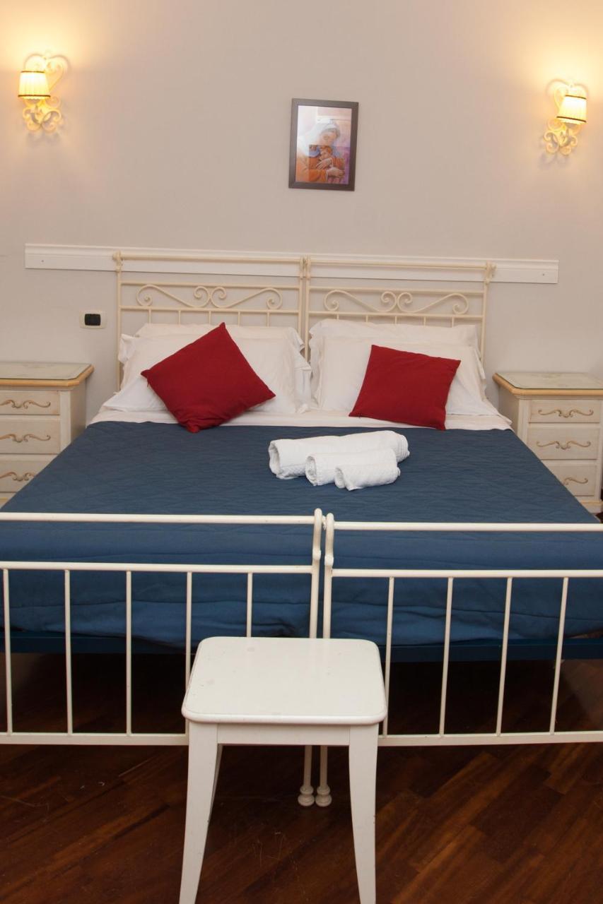 Ausonia Guest house *
