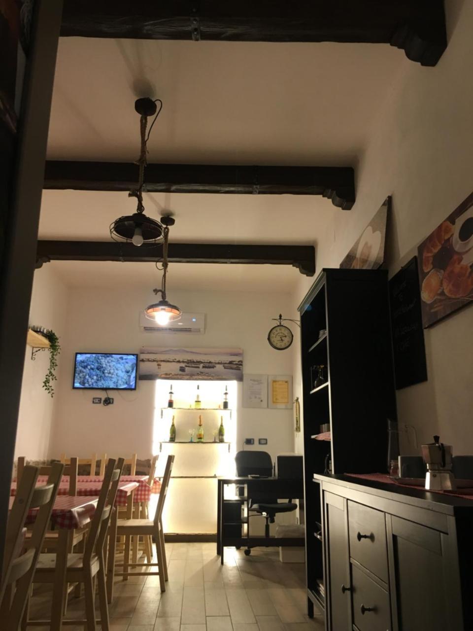 Na Tazzulel E Cafe 2* Naples