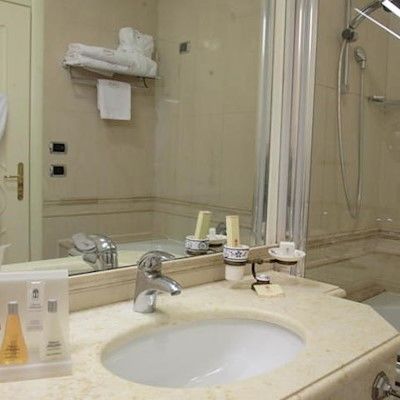 Palazzo Alabardieri Hotel 4*