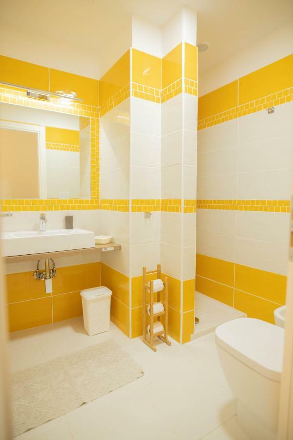 Bed & Breakfast Binario 56 *