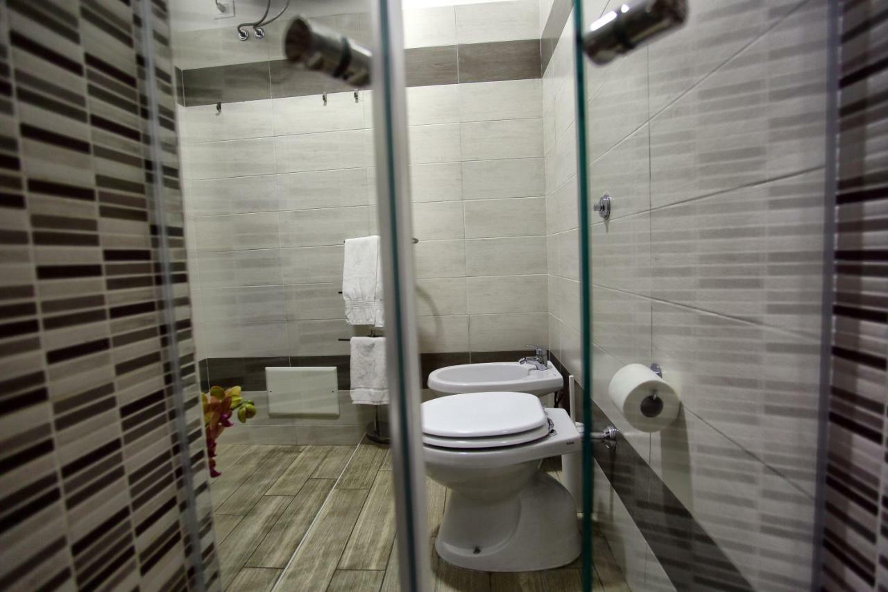 Napoli City Rooms Bed & Breakfast 3*