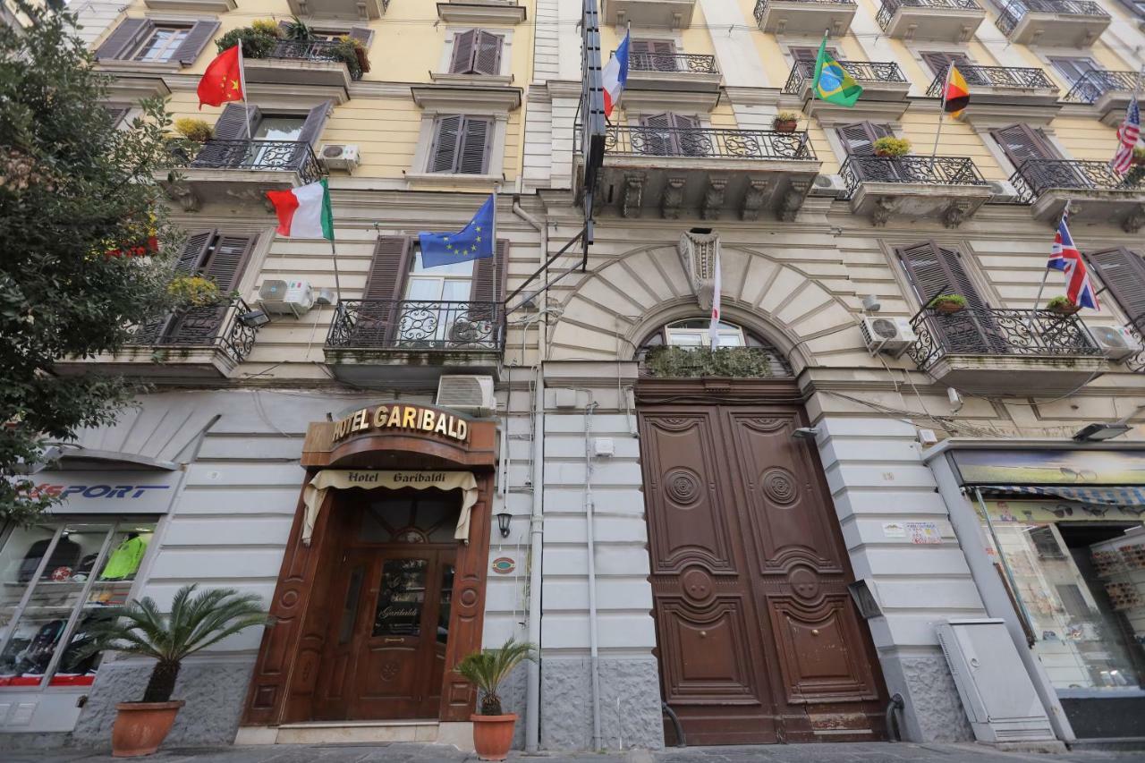Garibaldi Hotel 3*