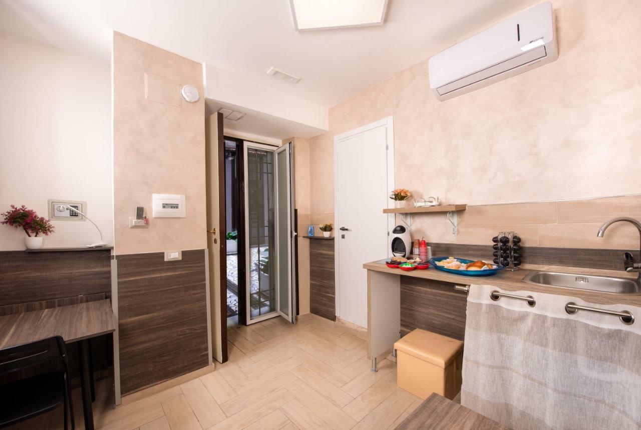 Bed & Breakfast Chiaia Relax Naples