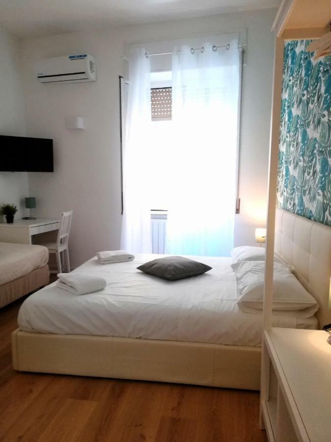 Talismano Luxury Rooms & Apartments 2* Naples