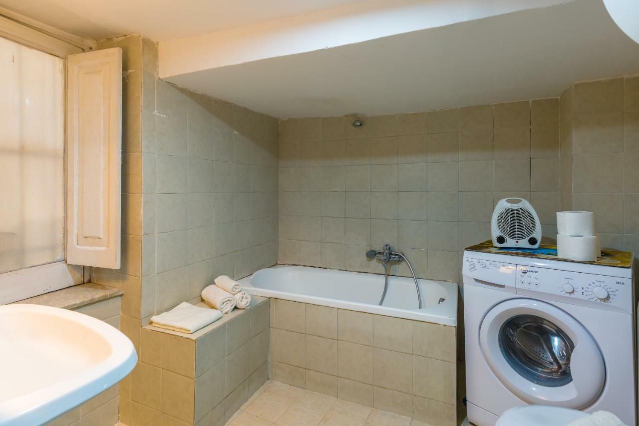 Apartment Cirillo 60 *
