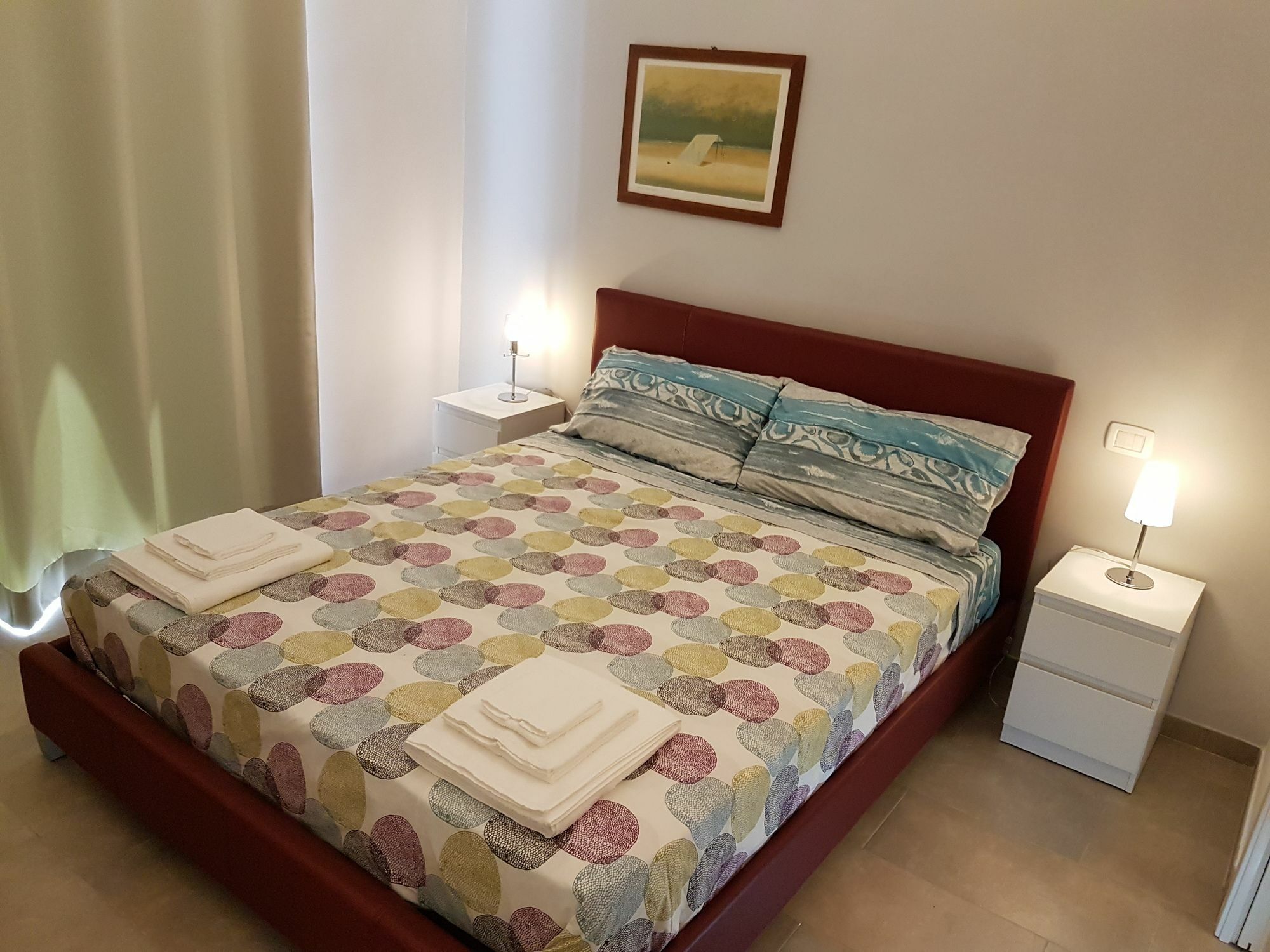 Sanbiagio, 25 3* Naples
