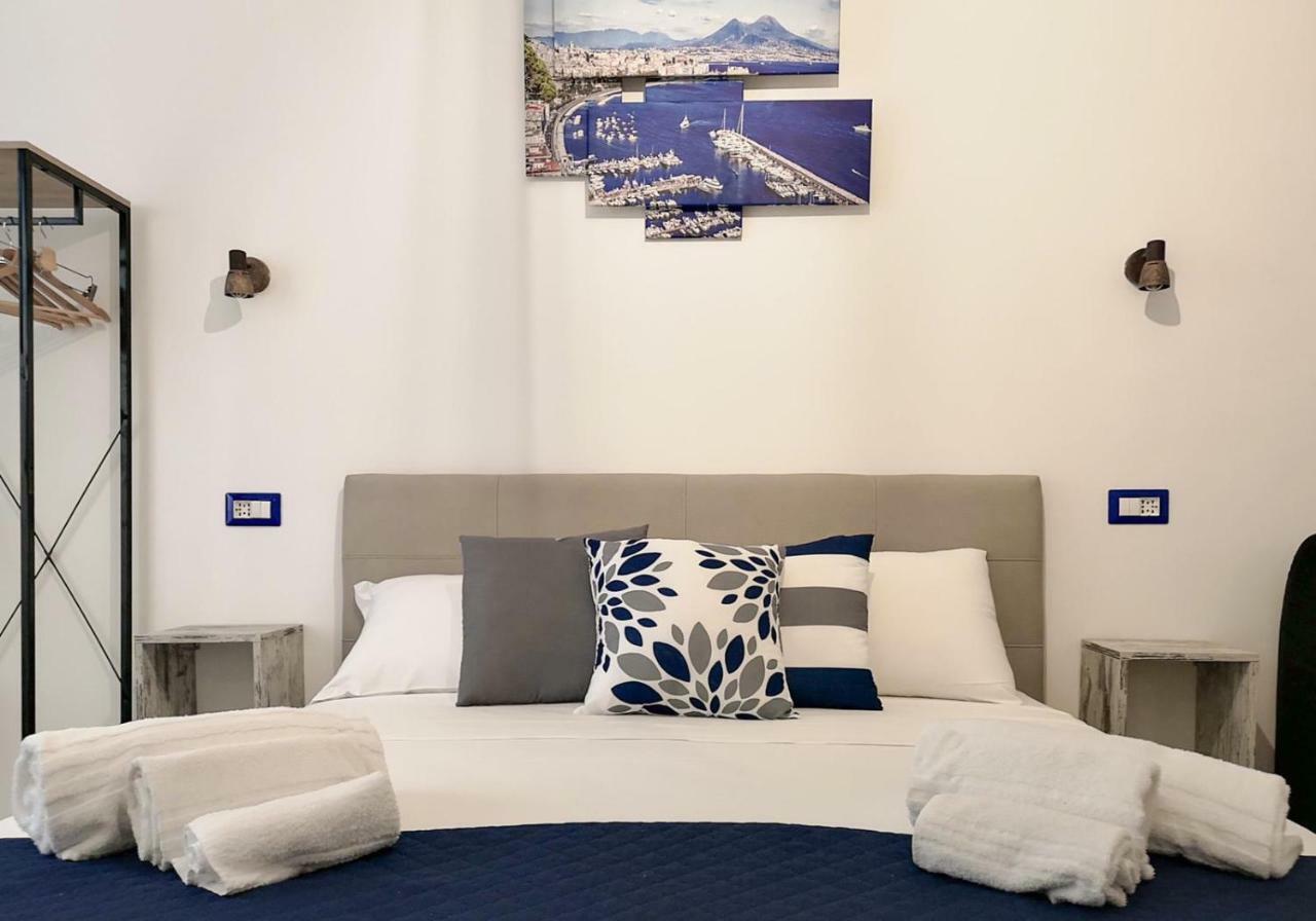 Calenda Naples