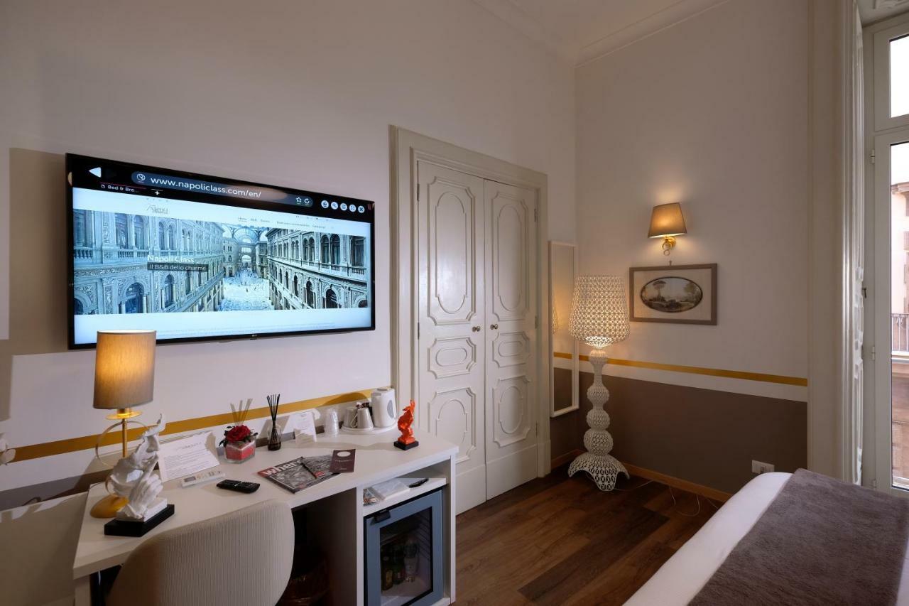 Bed & Breakfast Class Naples