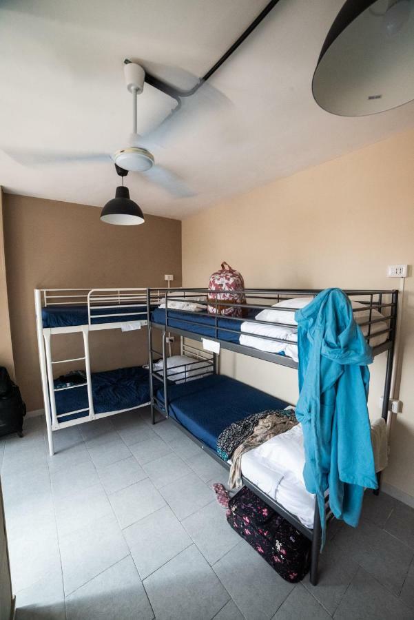 Departure Rooms&hostels Naples