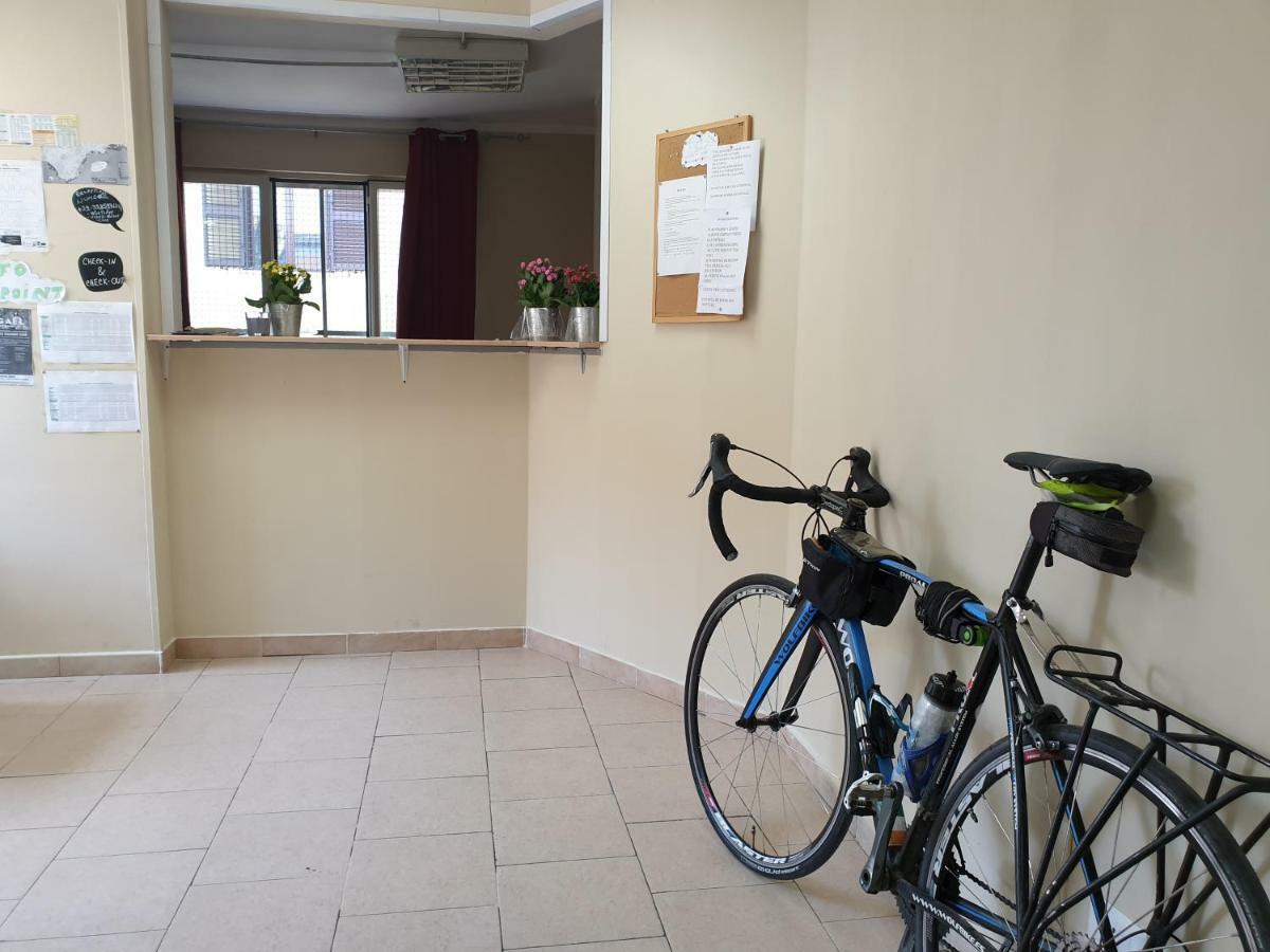 Departure Rooms&hostels 2* Naples