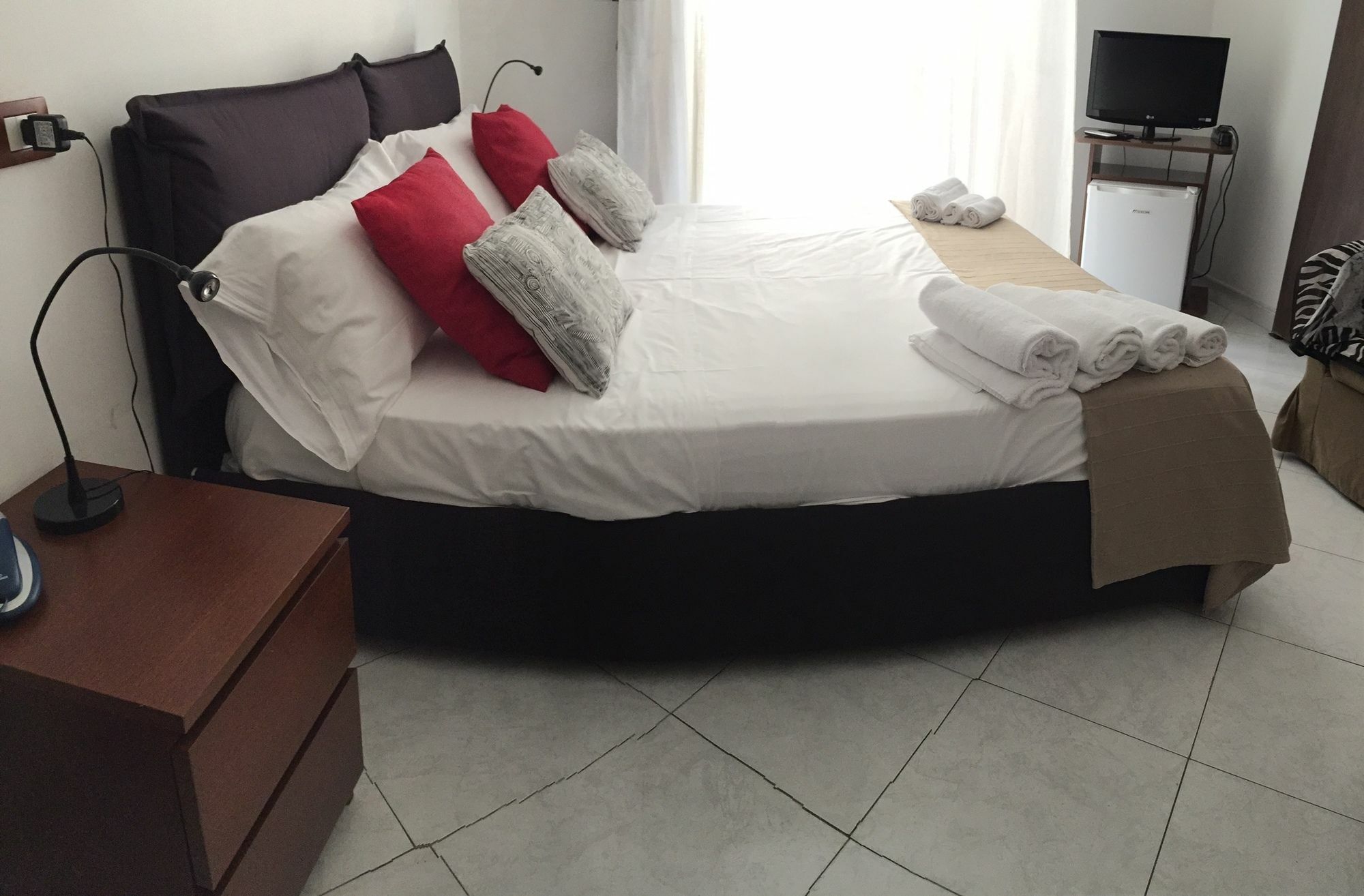 Plebiscito 3* Naples