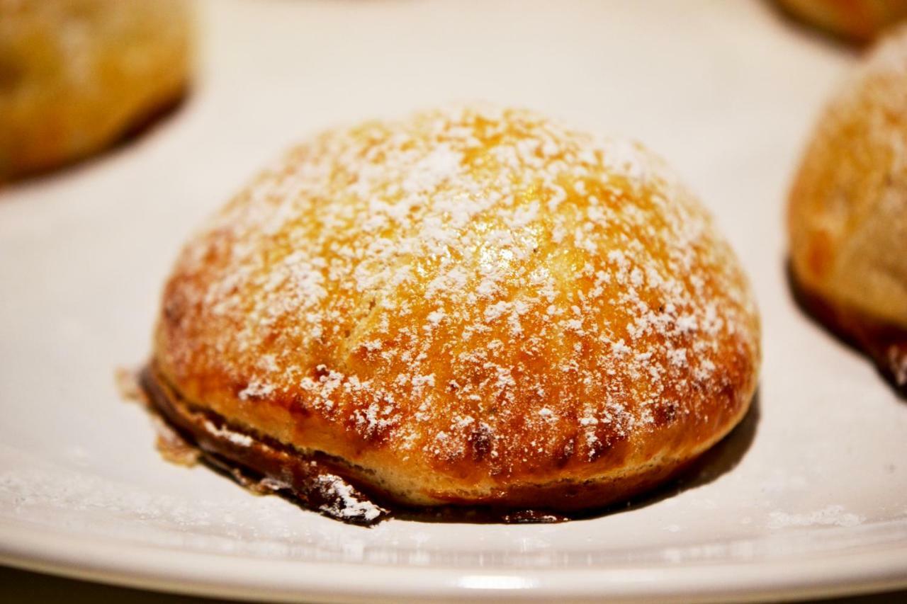 La Casa Di Marella Suites In Bed & Breakfast
