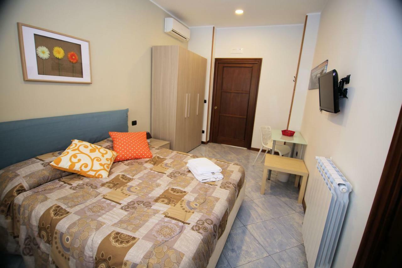 Casa Vittoria Bed & Breakfast Naples
