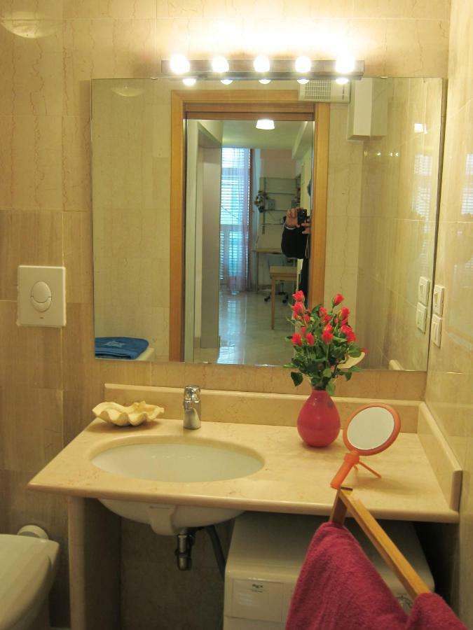 Lovely Holiday Apartment
