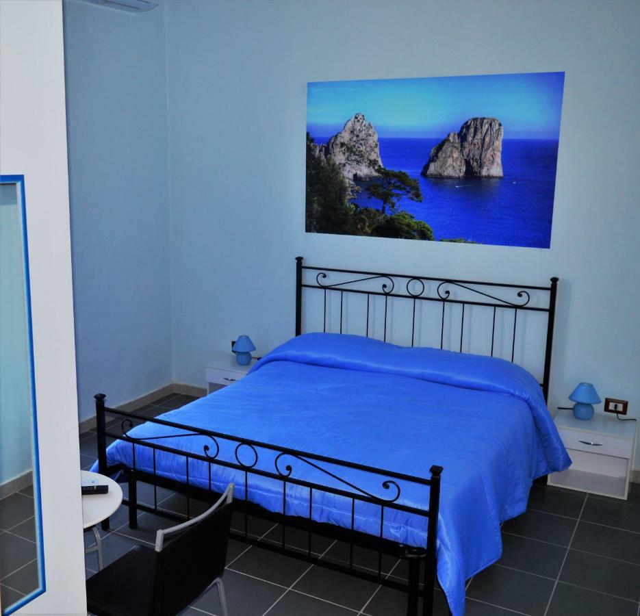 Station 3* Naples