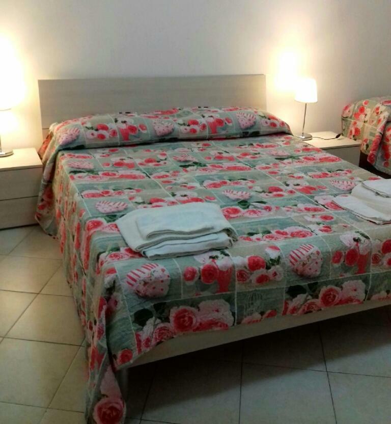 Rita & Pina's Central Apartment Naples