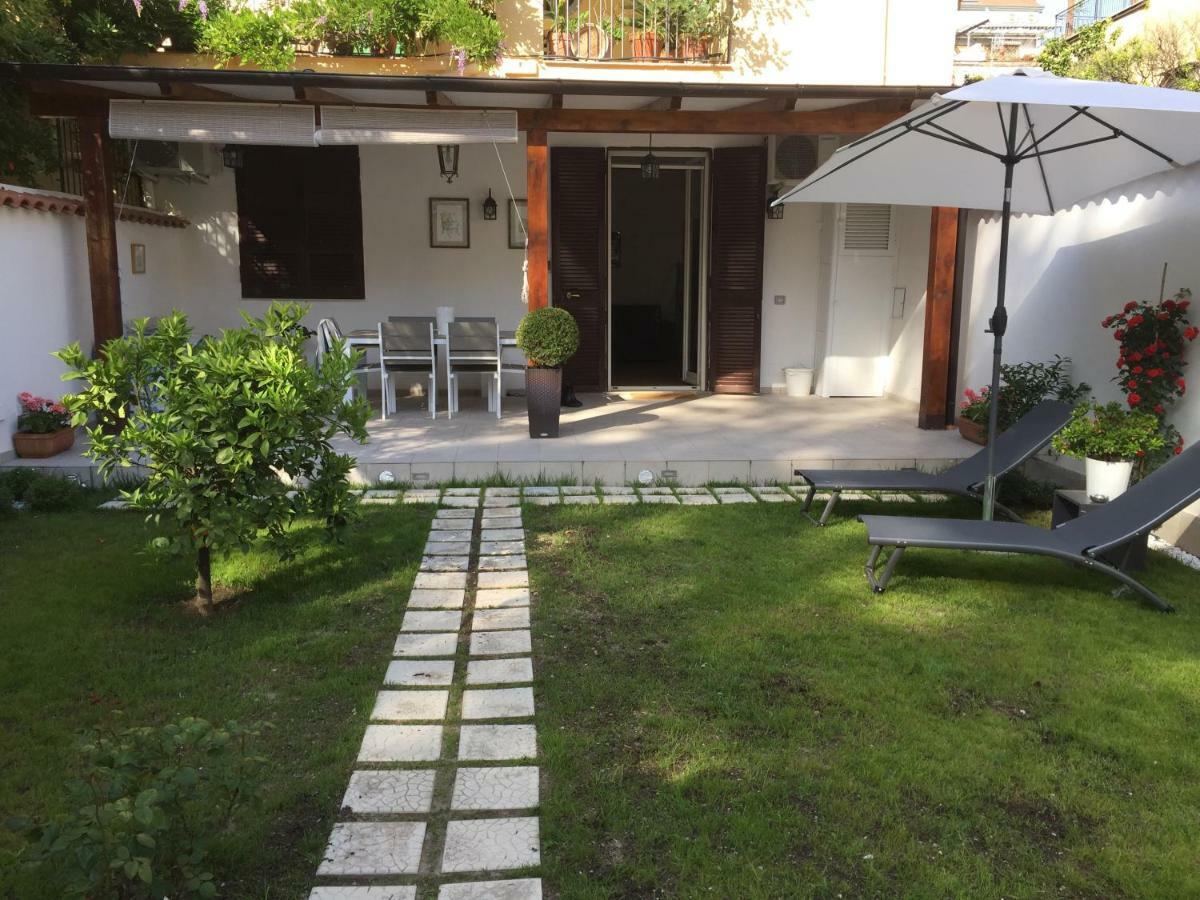 Casa Degli Aranci Apartment *
