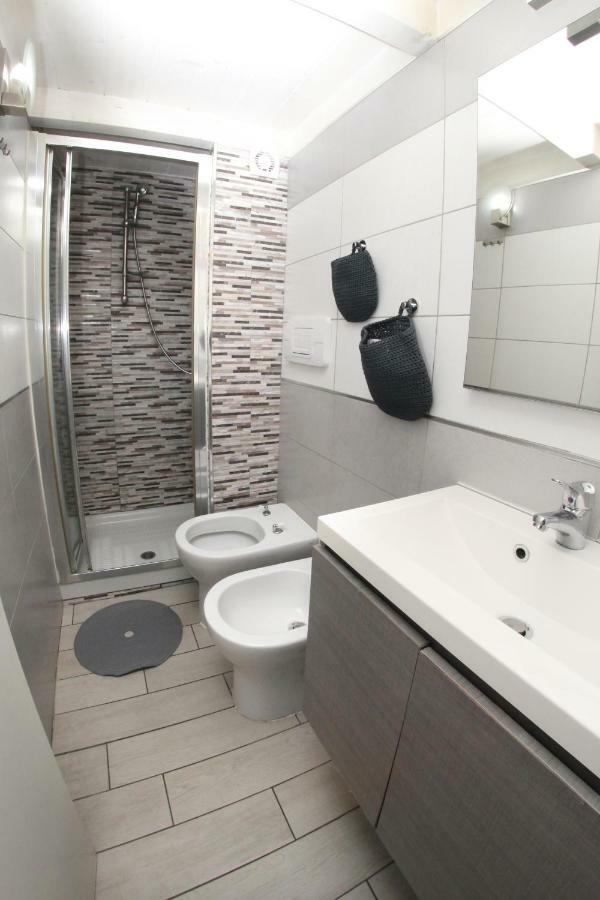 Brillantina House * Naples