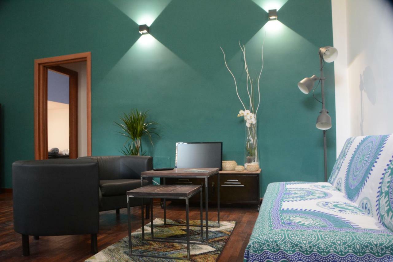 Apartment Vicaria - - *