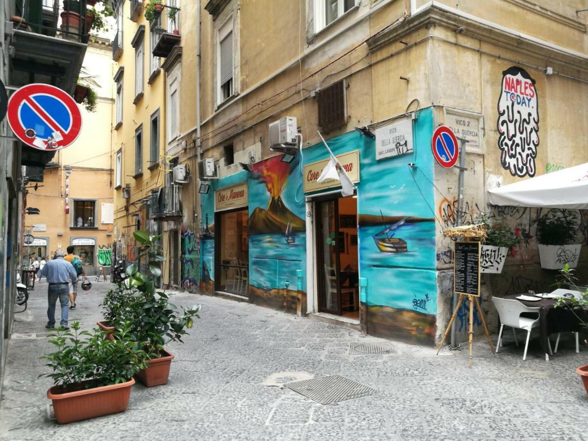 Ciuciu' * Naples