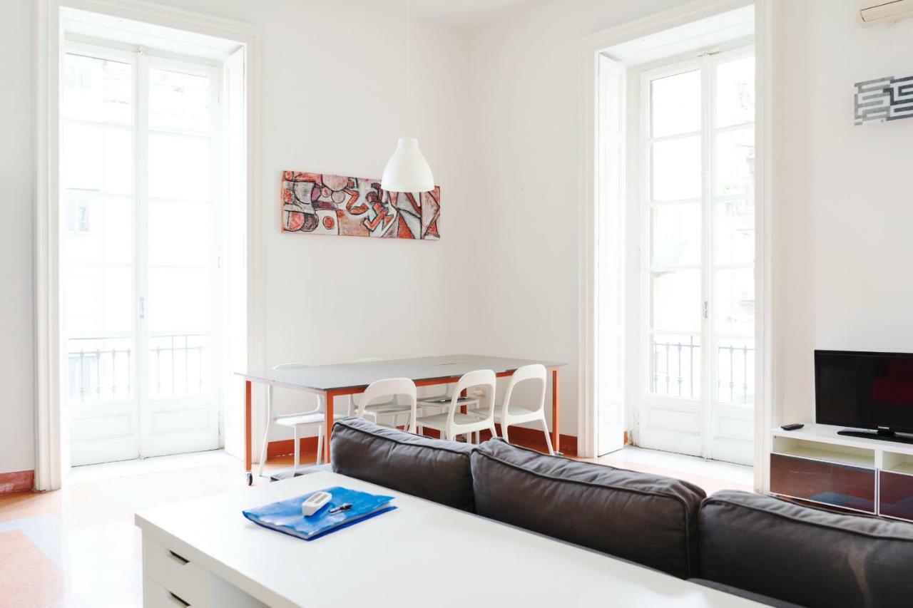 Casa Conforti Luminosa In Centro Naples