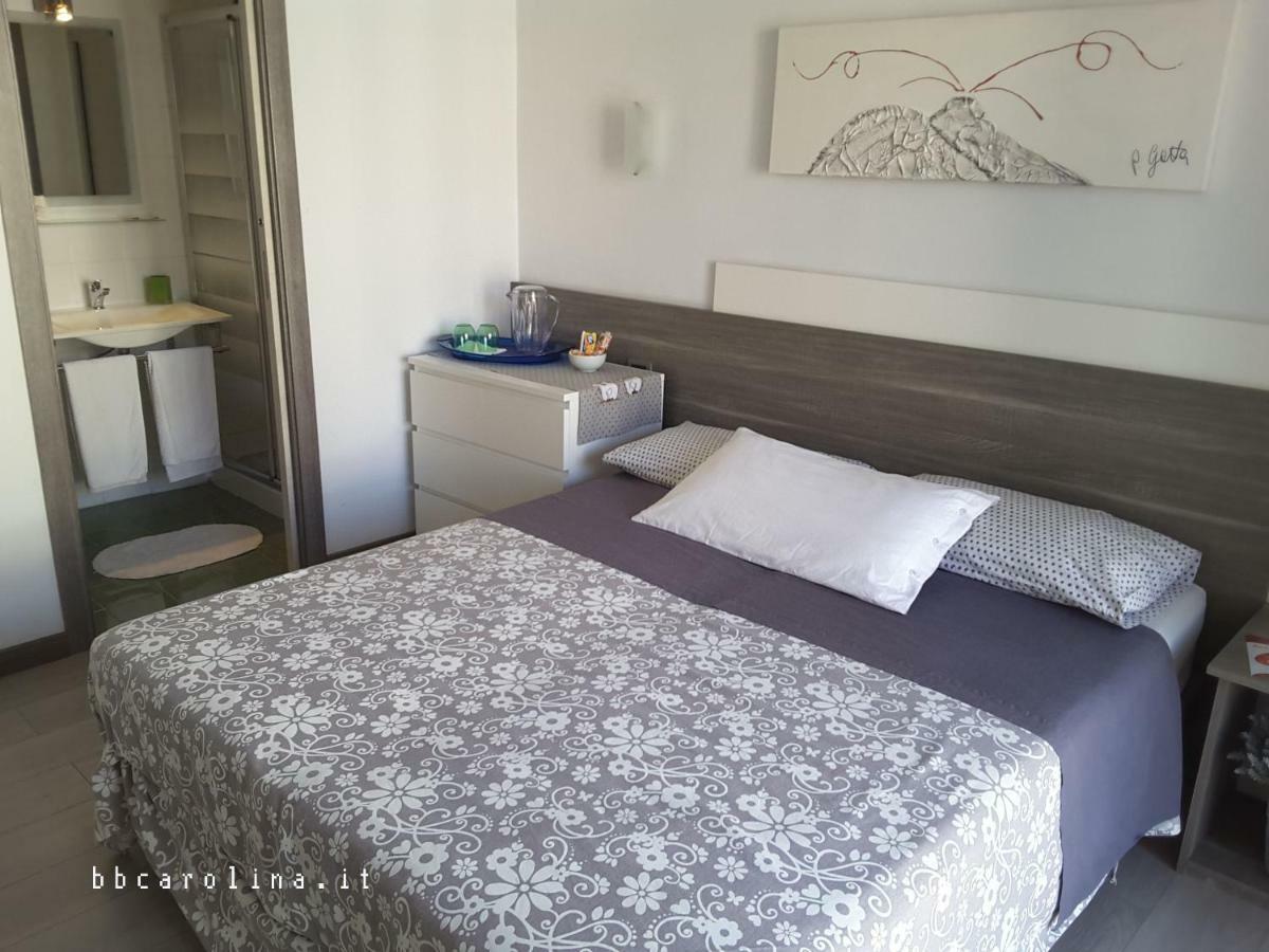 Carolina Napoli-vomero Bed & Breakfast Naples