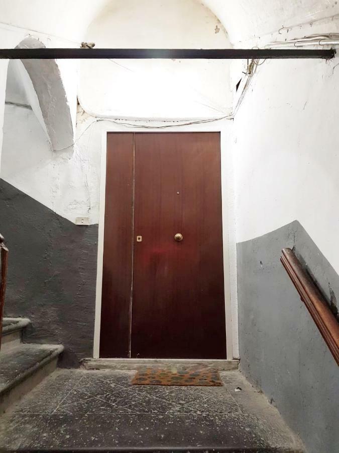 Vecchia - Spaccanapoli Naples
