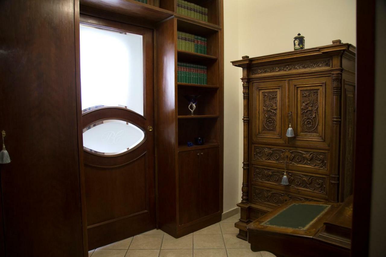 Apartment Luci Di S. Chiara Naples