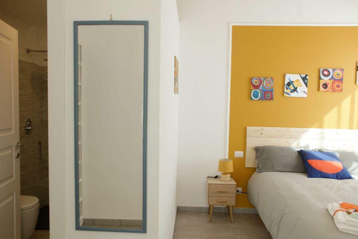 Apartment Quartieri Home Holiday Naples