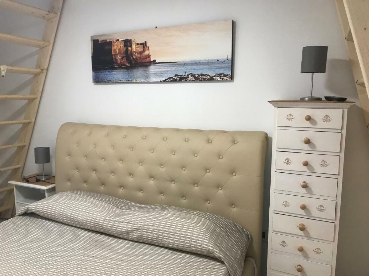 Apartment La Casa Di Hoby Naples