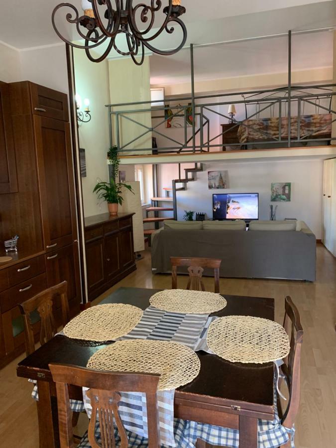 Di Sarno's Apartment