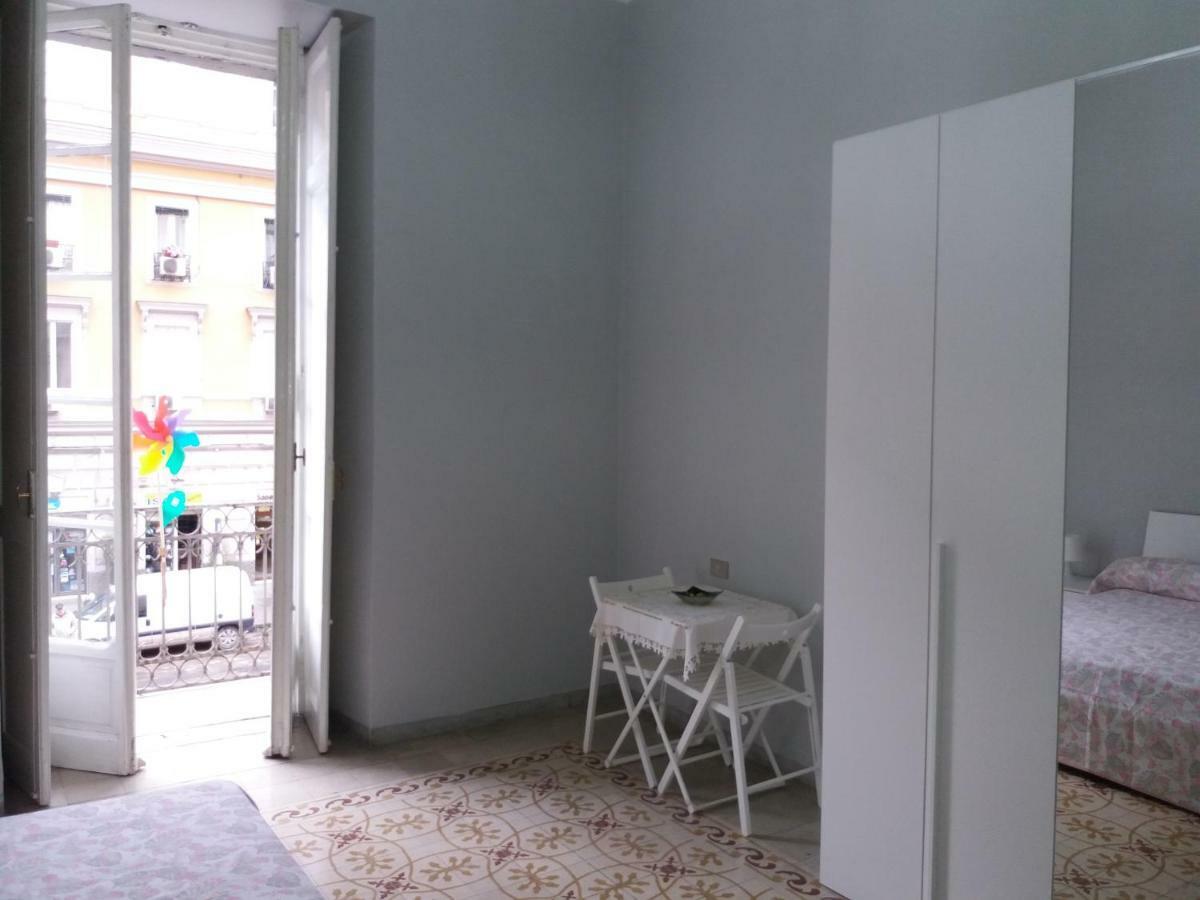 Bed & Breakfast Novara 43 Naples