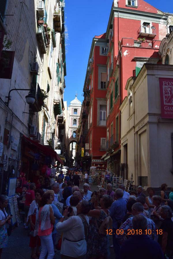 Domus San Biagio 14 Bed & Breakfast Naples