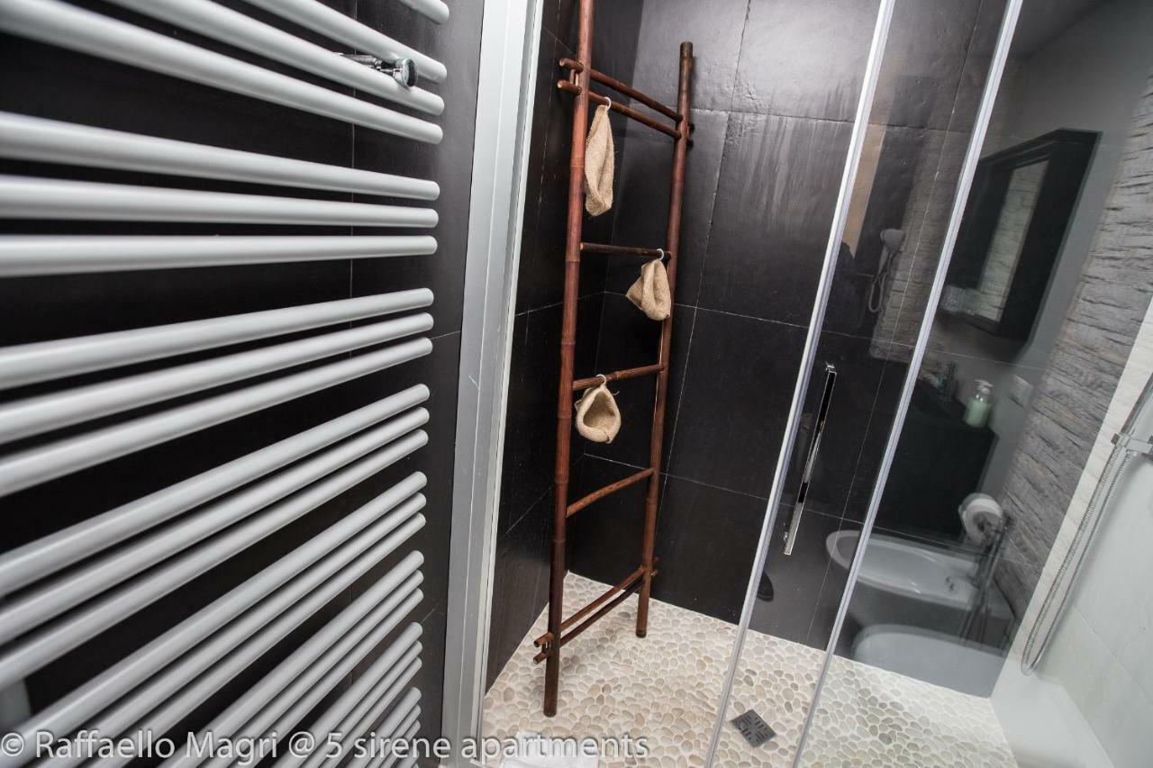 Bed & Breakfast 5 Sirene Naples