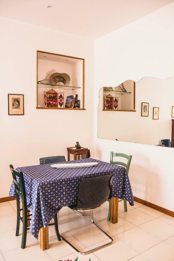 Le Terrazze A Mergellina Bed & Breakfast