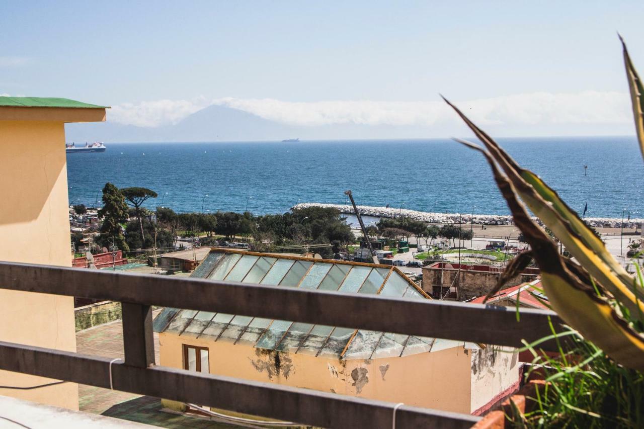 Le Terrazze A Mergellina Bed & Breakfast 2*
