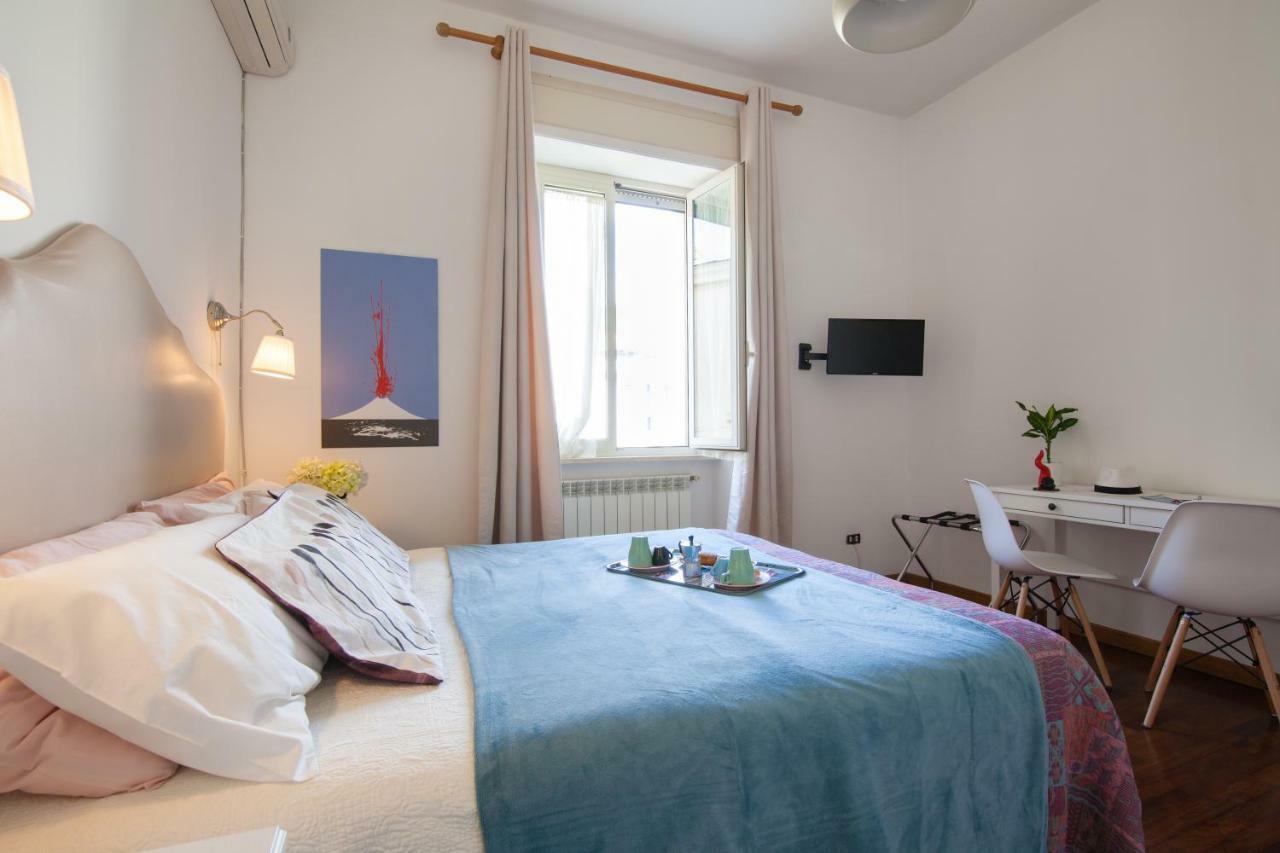 Bed & Breakfast Napolicentro Mare - Sea View & 2*