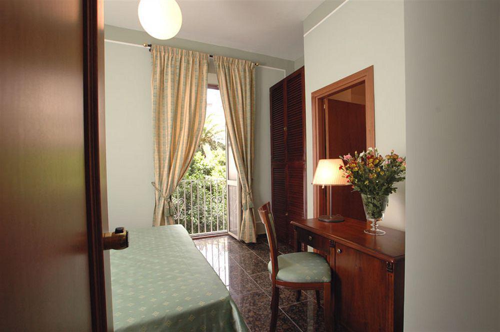 Le Stanze Del Vicere Boutique