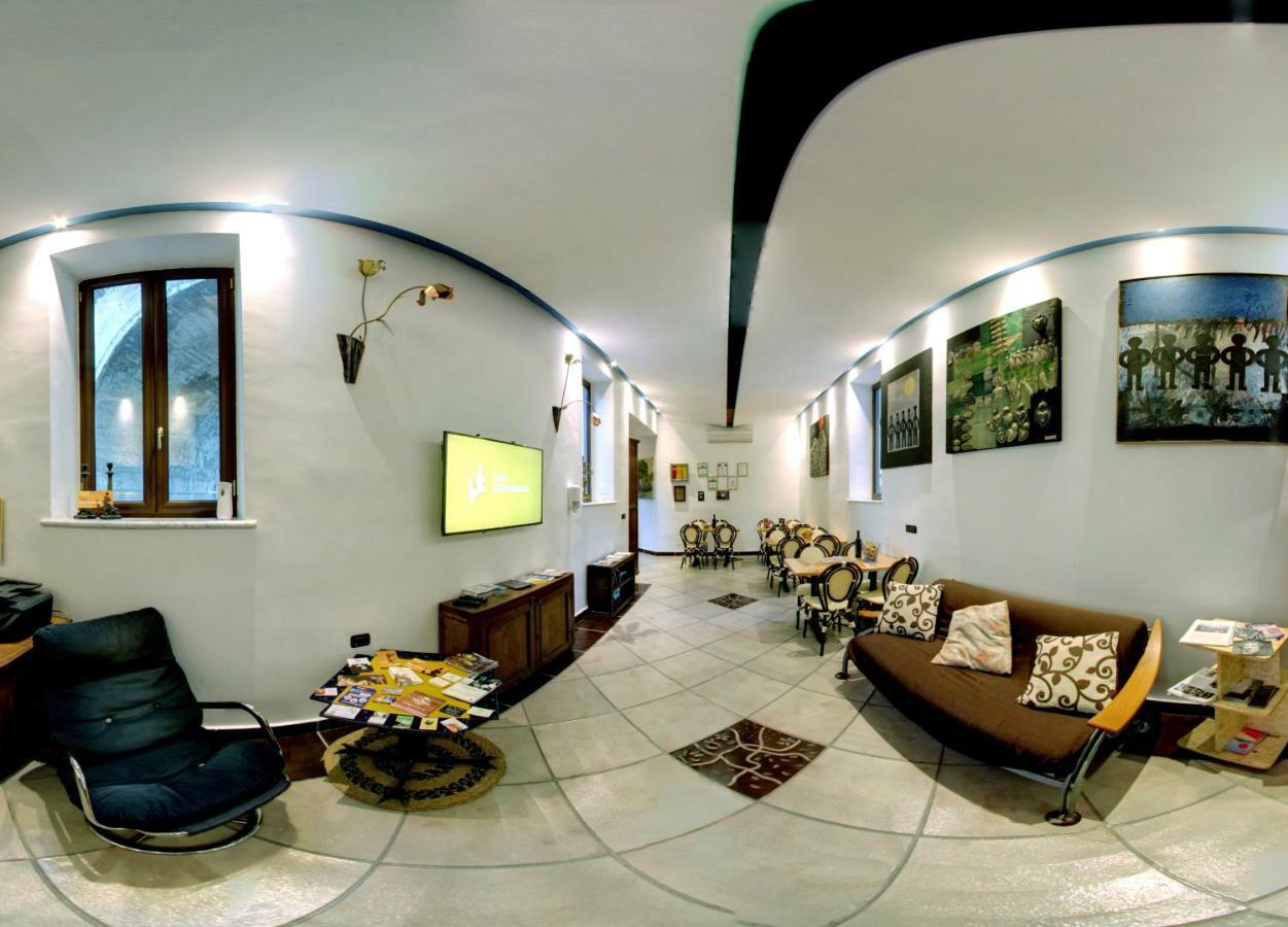 Casa Del Monacone Bed & Breakfast 2*