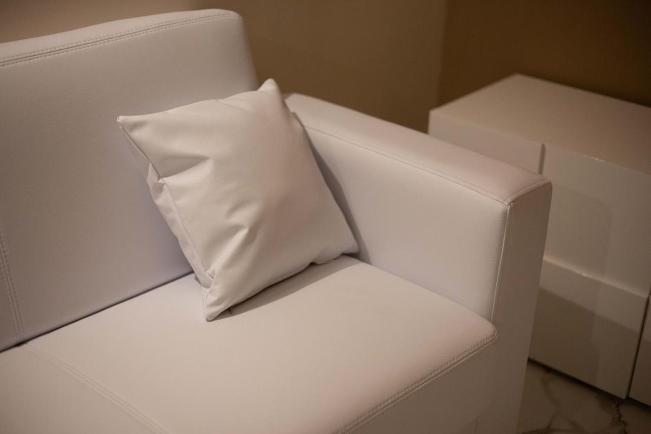 Privilege Chiaia By Dimorra Naples