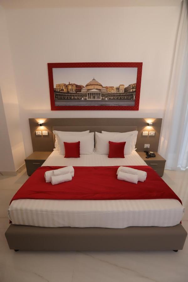 Mecla Naples