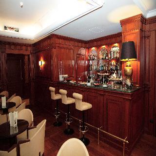Palazzo Alabardieri 4* Naples