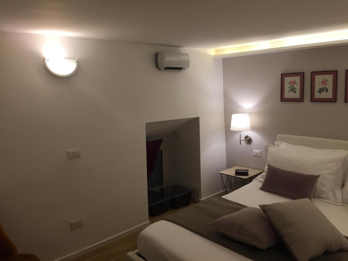 Casa Degli Aranci * Naples