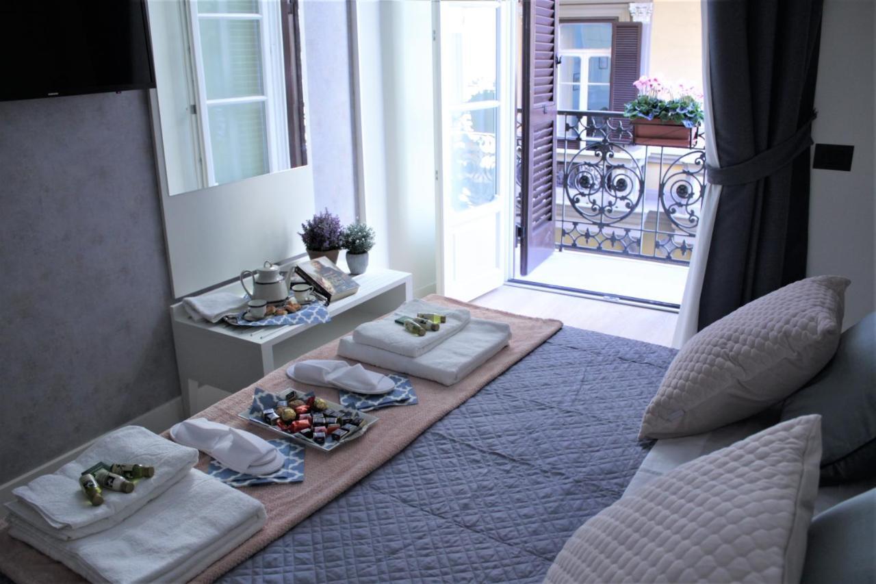 Mariana Luxury * Naples